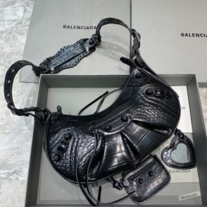 Balenciaga Le Cagole