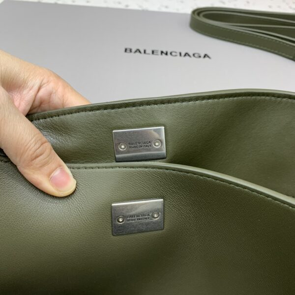 Balenciaga Rodeo Medium