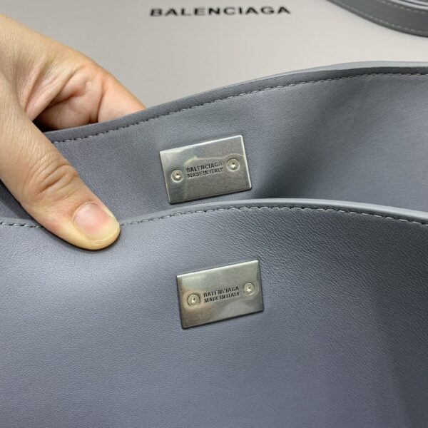 Balenciaga Rodeo Medium