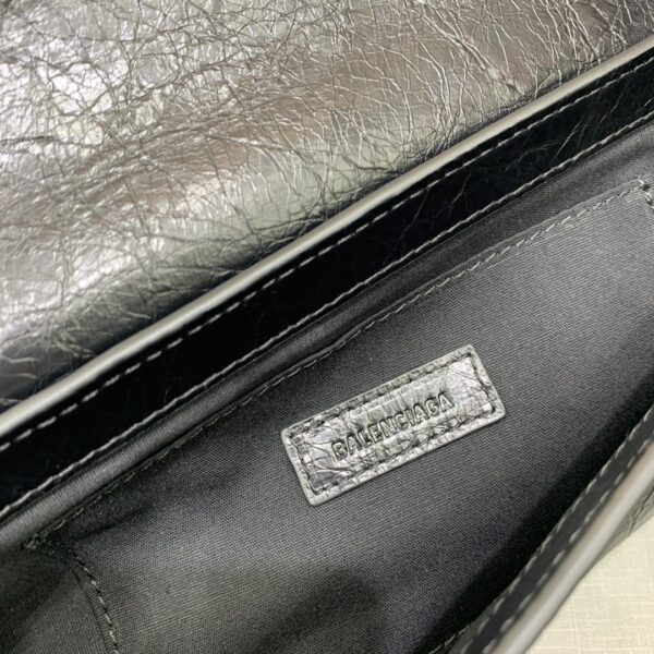 Balenciag Spring 24 · Le cagole Large Bag