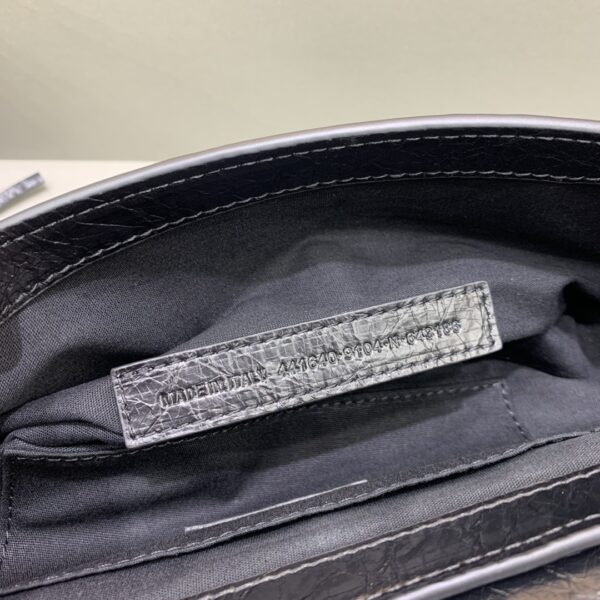 Balenciag Spring 24 · Le cagole Large Bag