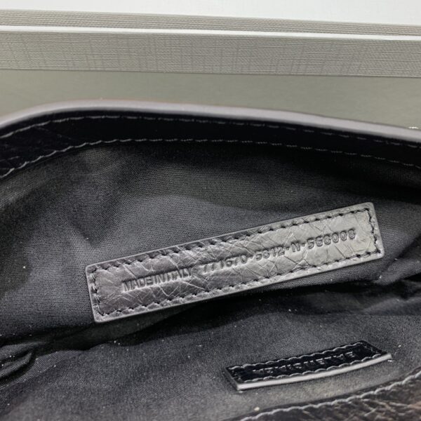 Balenciag Spring 24 · Le cagole Small Bag