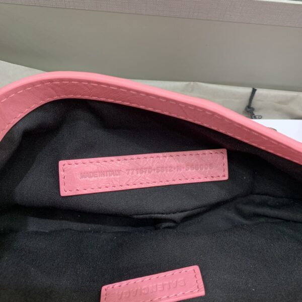 Balenciag Spring 24 · Le cagole Small Bag