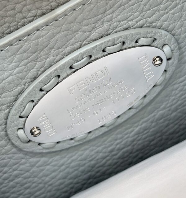 FENDI Peekaboo ISeeU Small