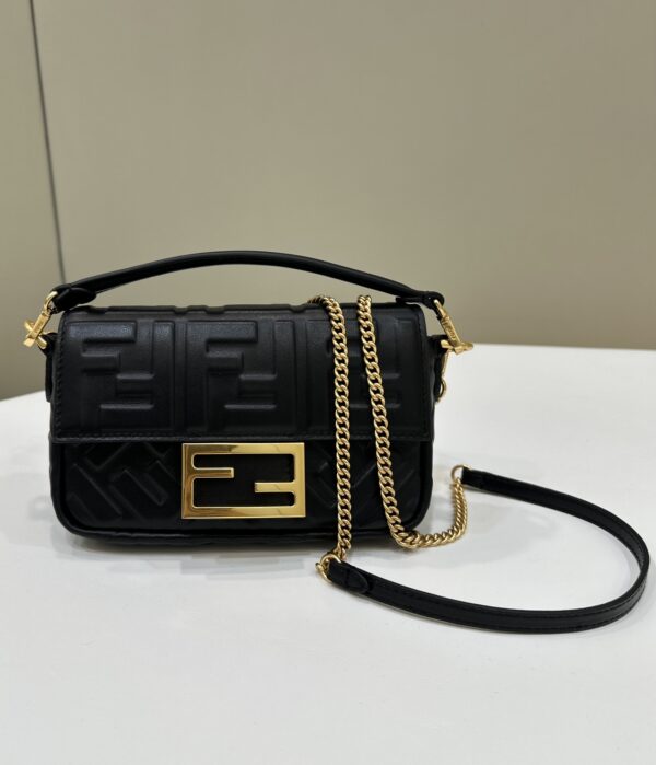 Fendi Baguette Mini