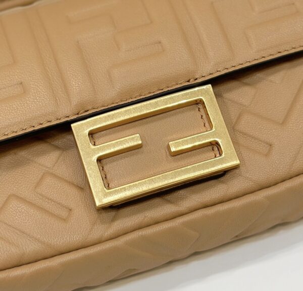 Fendi Baguette Mini