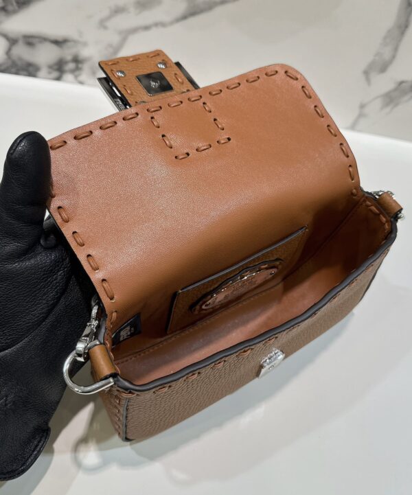 FENDI BAGUETTE