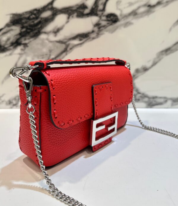 FENDI BAGUETTE