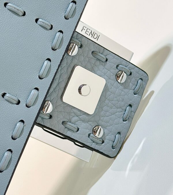 FENDI BAGUETTE
