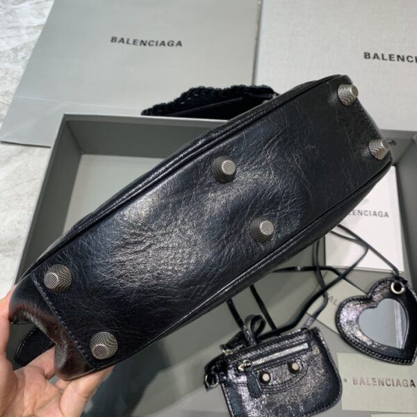 Balenciaga Le Cagole