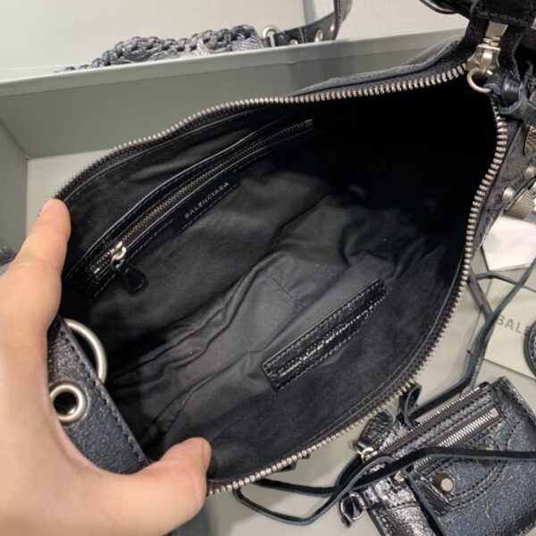 Balenciaga Le Cagole