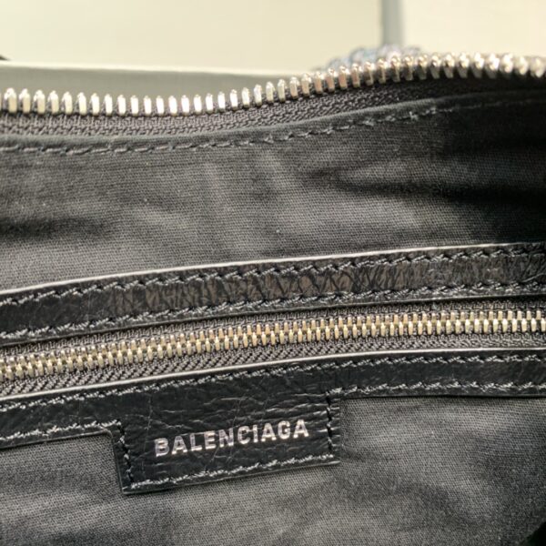 Balenciaga Le Cagole