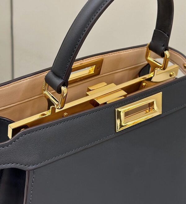 Fendi New Style Peekaboo I See U