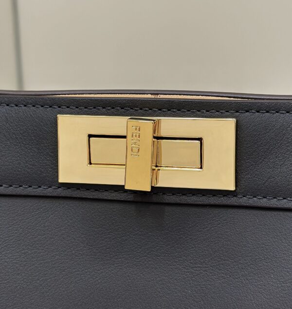 Fendi New Style Peekaboo I See U