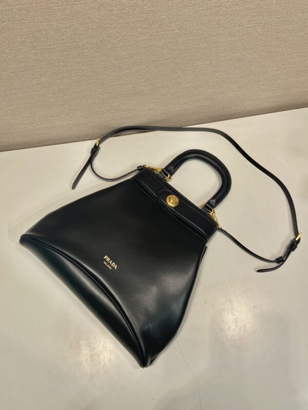 Prada Medium Prada Carey leather bag