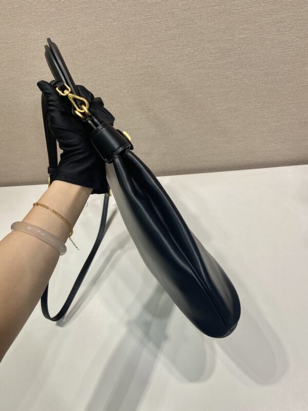Prada Medium Prada Carey leather bag