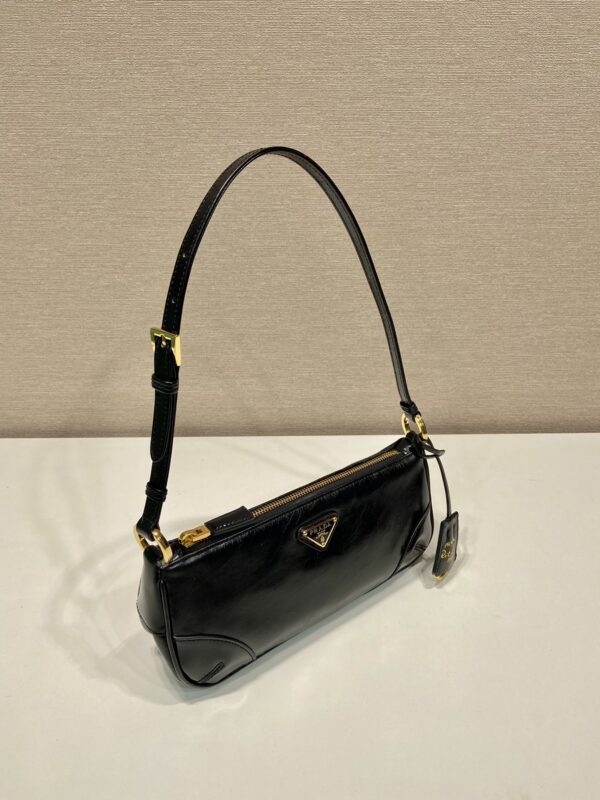 Prada Re-Edition 2002 small leather shoulder bag