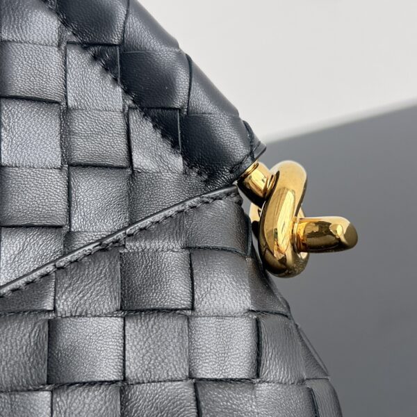 BOTTEGA VENETA Baby Solstice