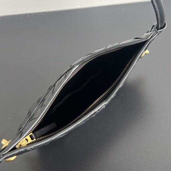 BOTTEGA VENETA Baby Solstice