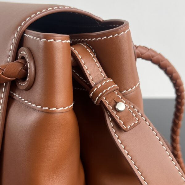 BOTTEGA VENETA Andiamo Messenger