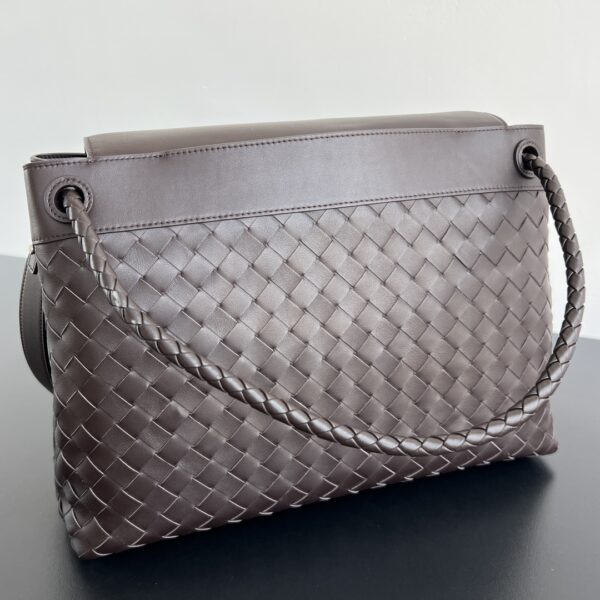 BOTTEGA VENETA Andiamo Messenger