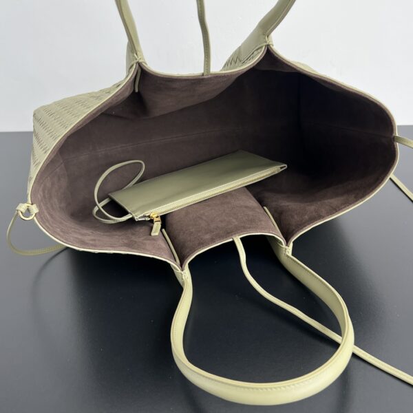 BOTTEGA VENETA Pinacoteca Medium
