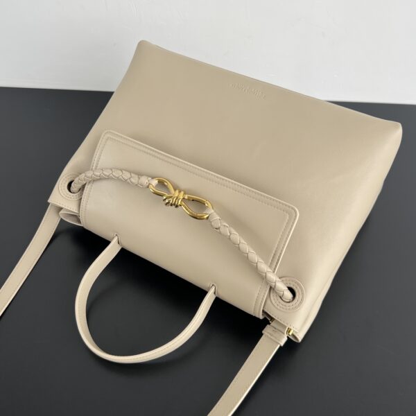 BOTTEGA VENETA Ciao Ciao