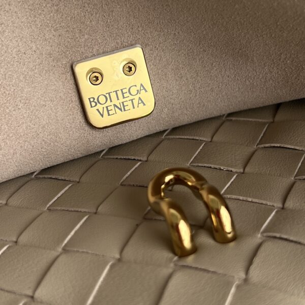 BOTTEGA VENETA Ciao Ciao