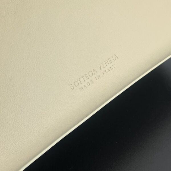 BOTTEGA VENETA Andiamo