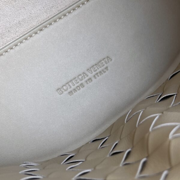 BOTTEGA VENETA Andiamo
