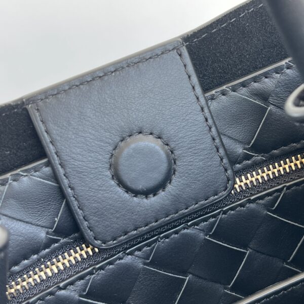 BOTTEGA VENETA Andiamo