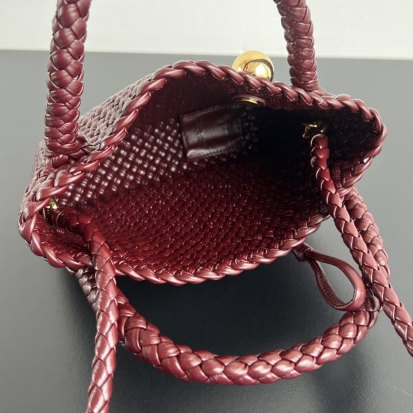 BOTTEGA VENETA Small Tosca