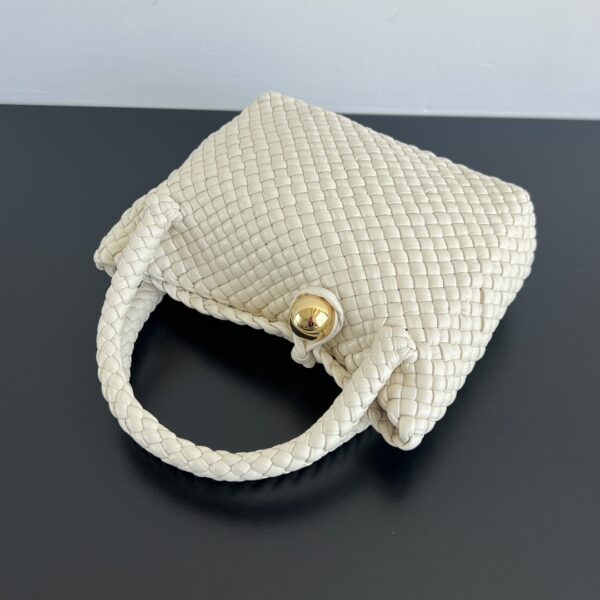 BOTTEGA VENETA Small Tosca