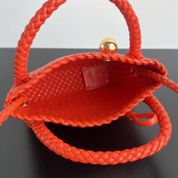 BOTTEGA VENETA Small Tosca