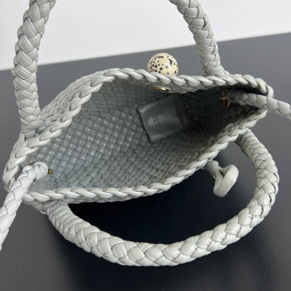 BOTTEGA VENETA Small Tosca