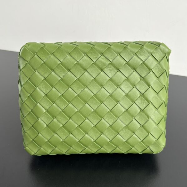 BOTTEGA VENETA Small Parachute