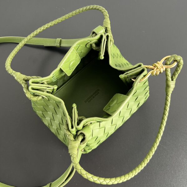 BOTTEGA VENETA Small Parachute