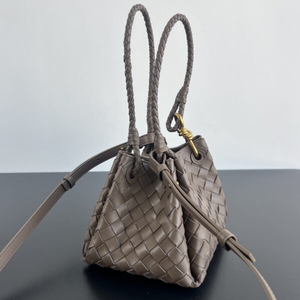 BOTTEGA VENETA Small Parachute