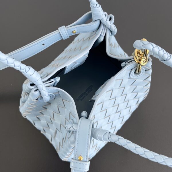 BOTTEGA VENETA Small Parachute