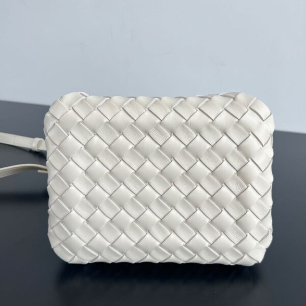 BOTTEGA VENETA Small Parachute