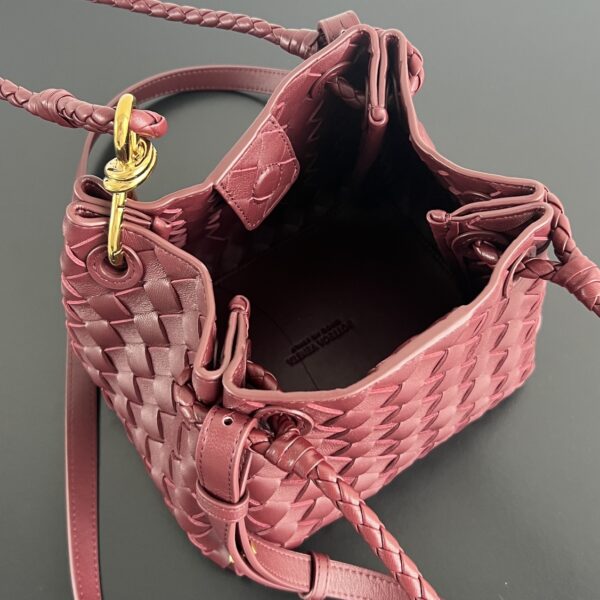 BOTTEGA VENETA Small Parachute