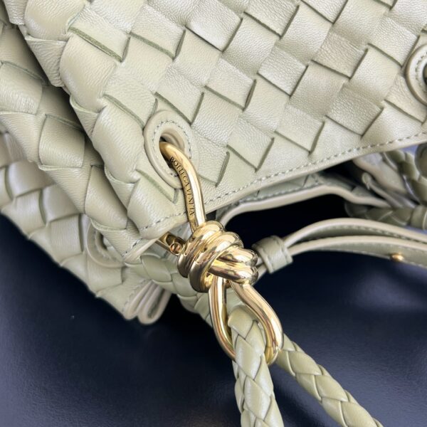 BOTTEGA VENETA Small Parachute