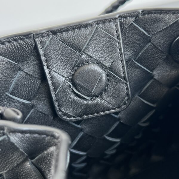 BOTTEGA VENETA Small Parachute