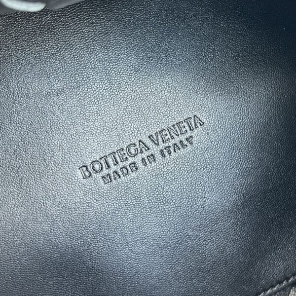 BOTTEGA VENETA Small Parachute