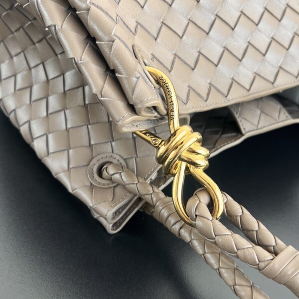 BOTTEGA VENETA Large Parachute