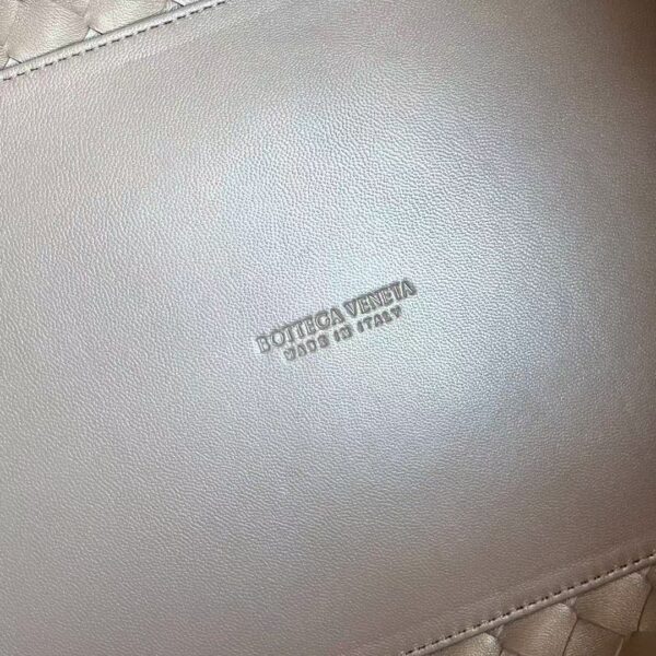 BOTTEGA VENETA Large Parachute
