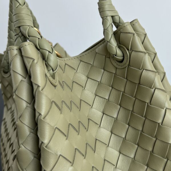 BOTTEGA VENETA Large Parachute