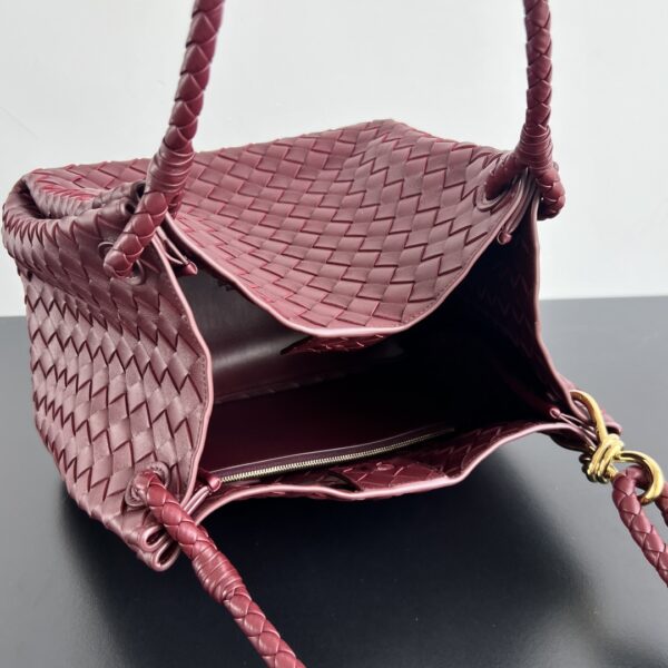 BOTTEGA VENETA Large Parachute