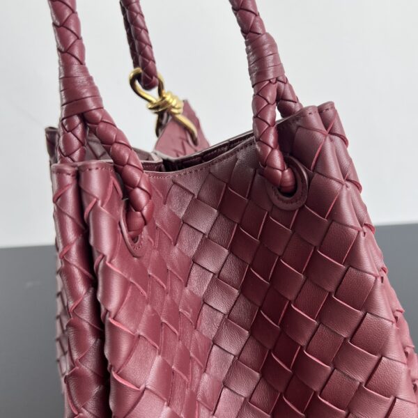 BOTTEGA VENETA Large Parachute