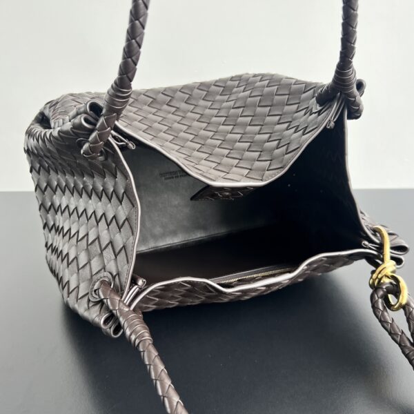 BOTTEGA VENETA Large Parachute